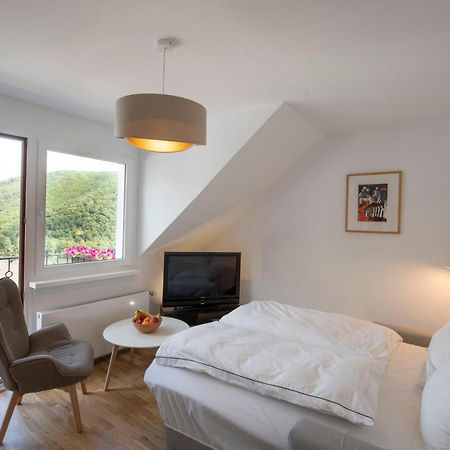 Ferienwohnung Burgblick Coraidelstein Klotten Eksteriør billede