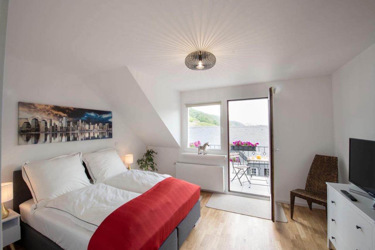Ferienwohnung Burgblick Coraidelstein Klotten Eksteriør billede